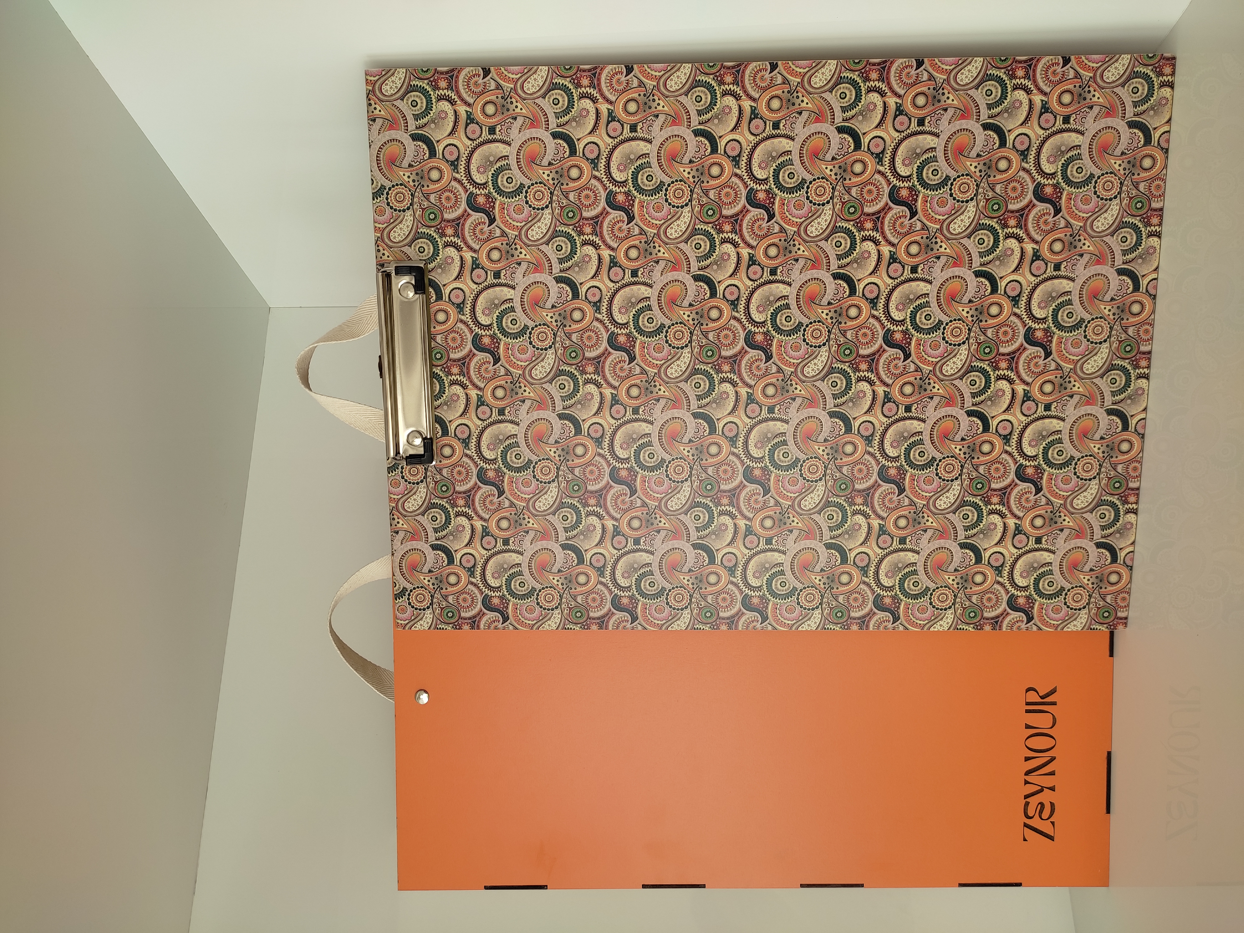 تخته شاسی باکس دار زینور