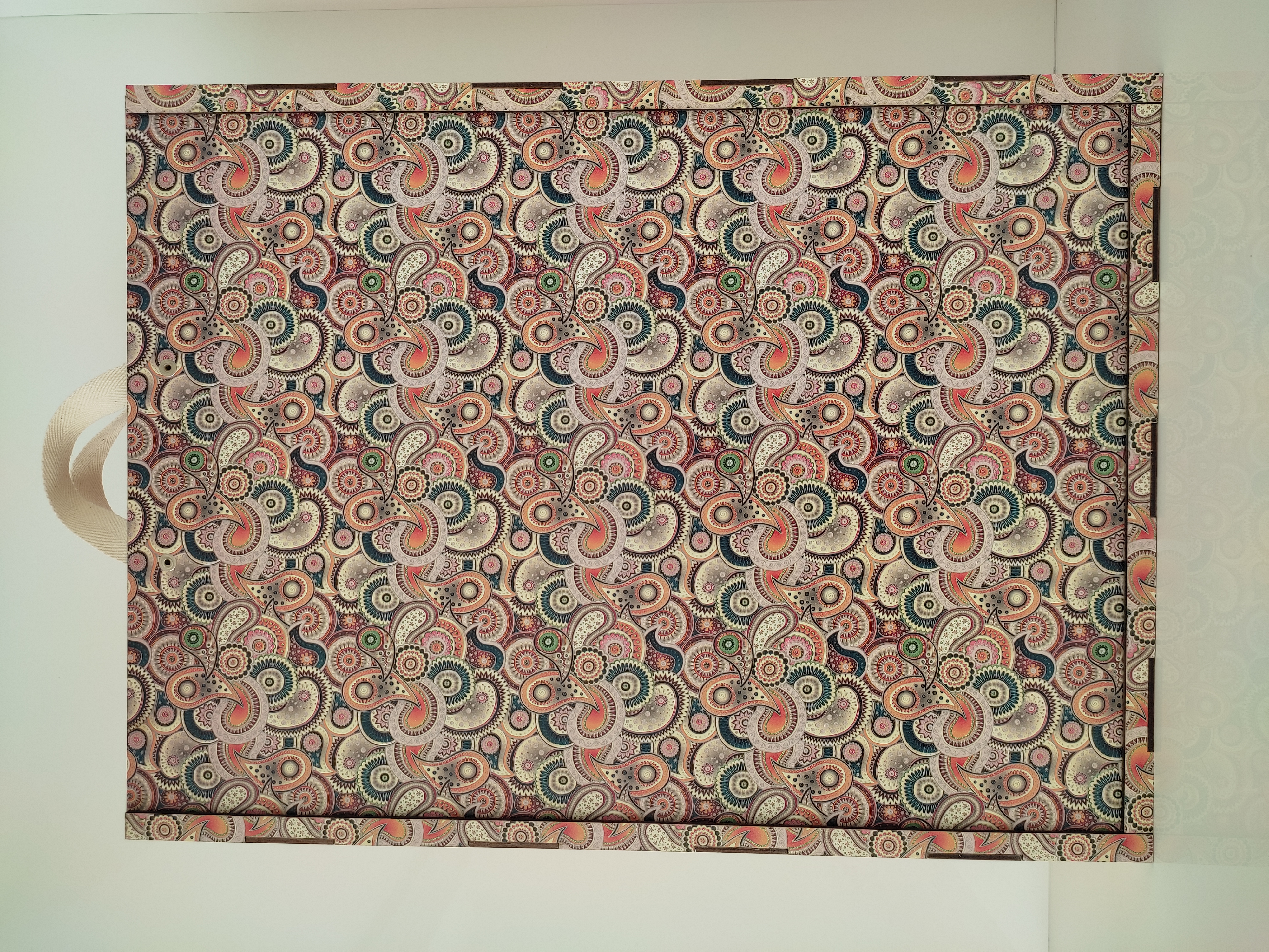 تخته شاسی برند zeynour